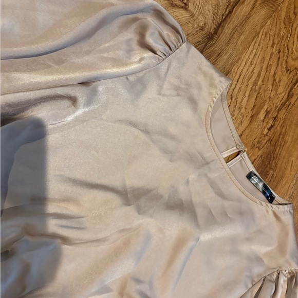 Blouse - Picture 5 of 6